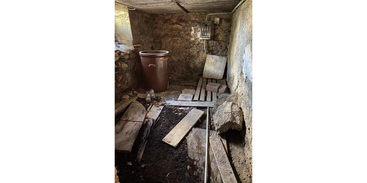 Mehrfamilienhaus, Wohnhaus Naila Lippertsgrün - 1 Zimmer, 80.000&euro; | Angebot:25741871