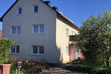 Haus Leupoldsgrün - 8 Zimmer, 320 m&sup2;, 350.000&euro; | Angebot:19976686