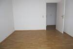 Etagenwohnung Plauen Stadtmitte - 3 Zimmer, 64 m&sup2;, 300&euro; | Angebot:25687456