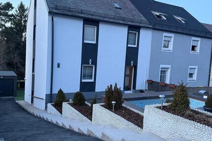 Haus Selb - 4 Zimmer, 185 m&sup2;, 329.000&euro; | Angebot:26236645