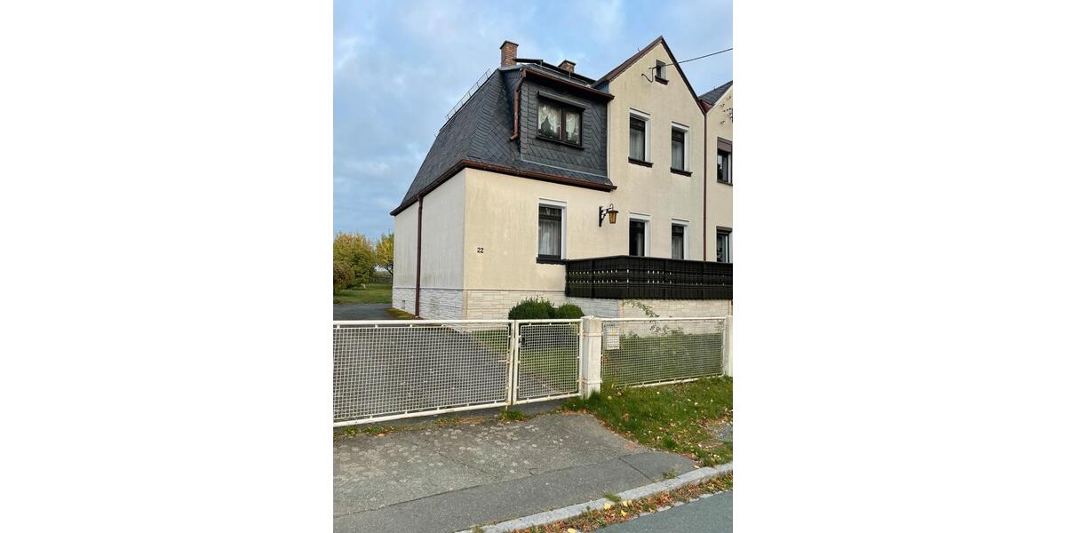 Doppelhaushälfte Markneukirchen - 6 Zimmer, 95 m&sup2;, 125.000&euro; | Angebot:25635484