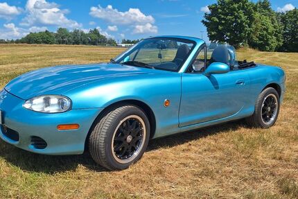Mazda MX-5 109.000 km 8.150 &euro; Nordhalben 96365