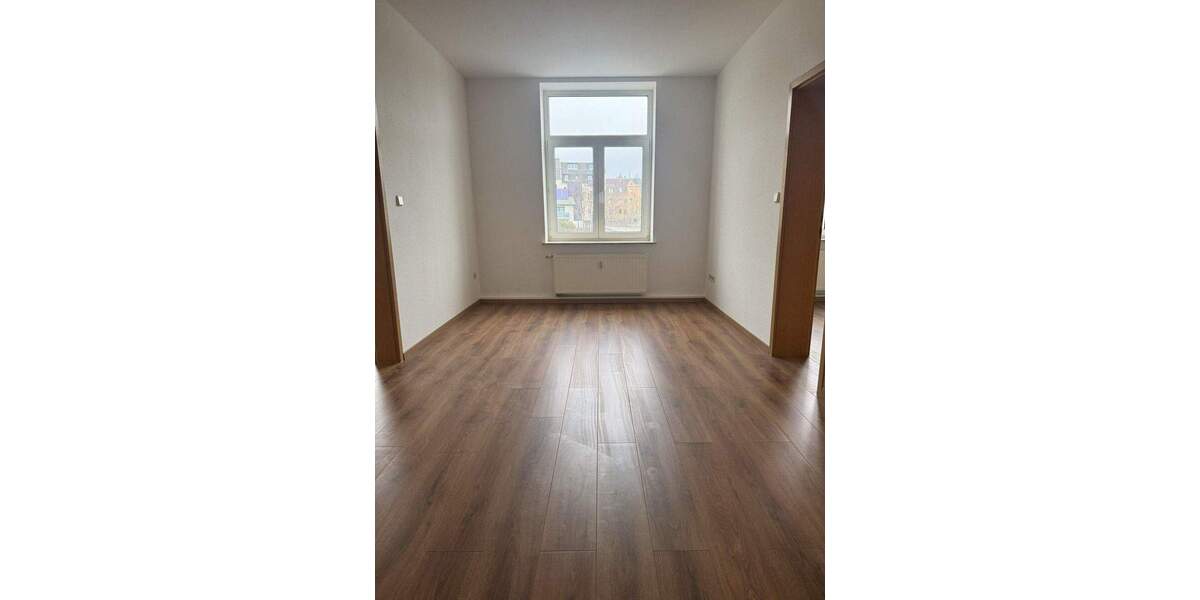 Etagenwohnung Plauen Preißelpöhl - 2 Zimmer, 41 m&sup2;, 250&euro; | Angebot:25747588