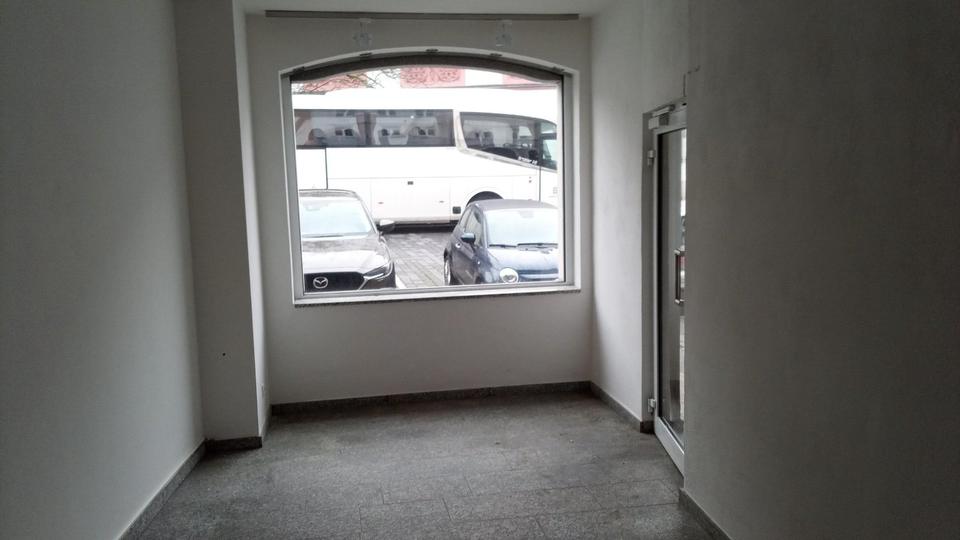 Gewerbeobjekt Hof Altstadt - 300&euro; | Angebot:25933398