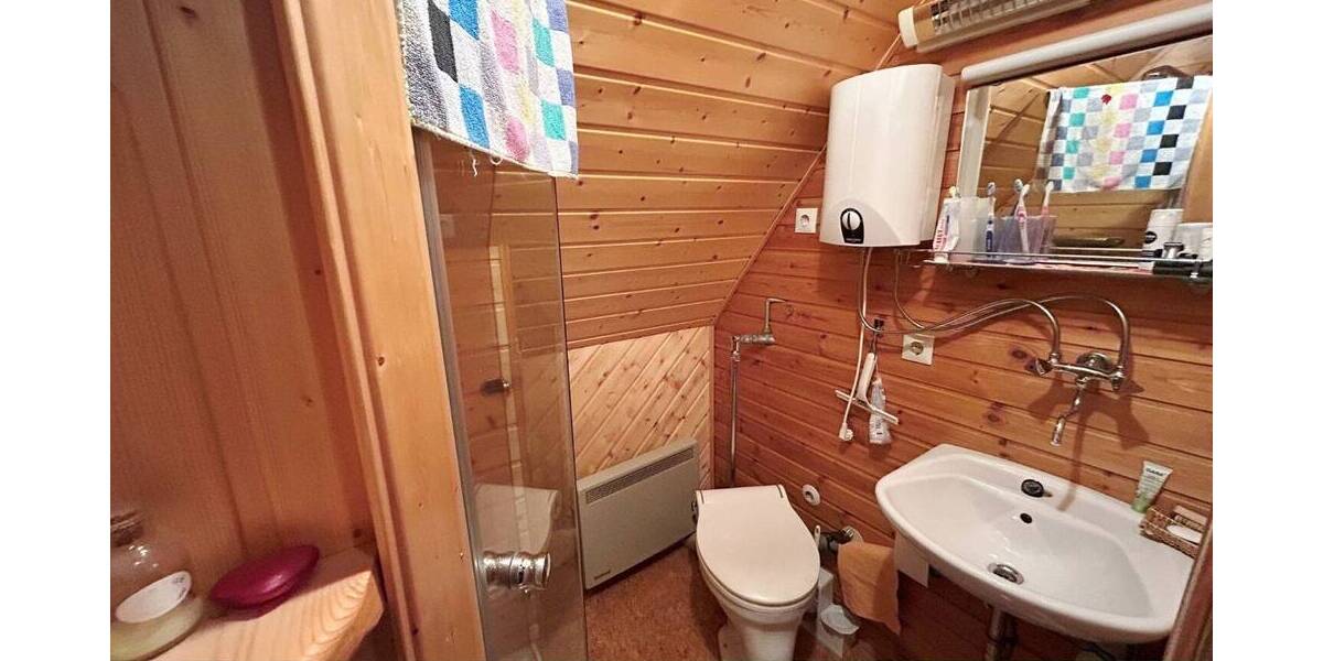 Mehrfamilienhaus, Wohnhaus Rehau - 7 Zimmer, 138 m&sup2;, 159.000&euro; | Angebot:25982941