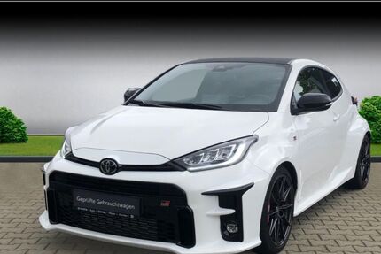 Toyota Yaris 25.000 km 32.990 &euro; Plauen 08525