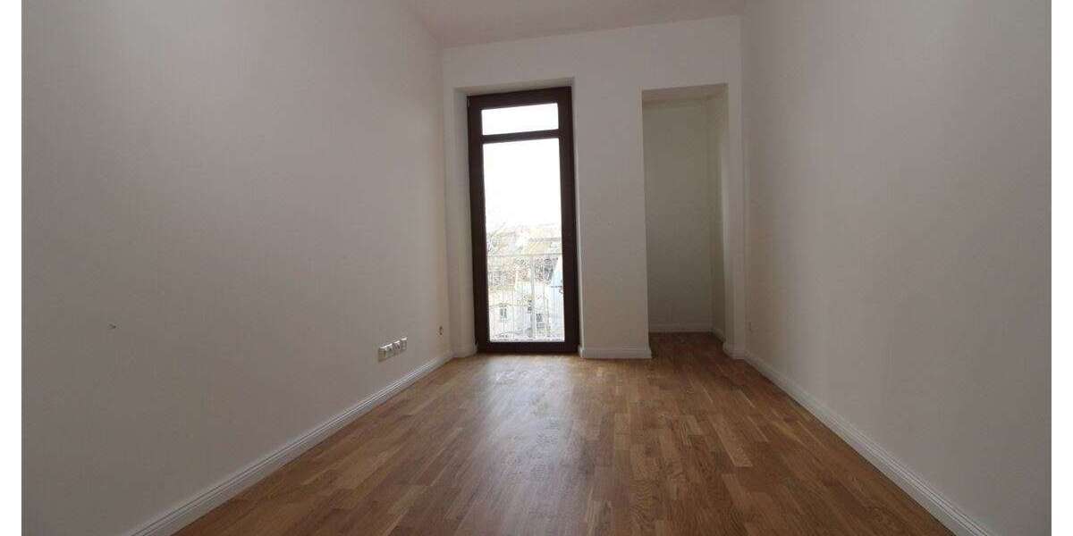 Etagenwohnung Plauen Bahnhofsvorstadt - 4 Zimmer, 92 m&sup2;, 645&euro; | Angebot:26004427