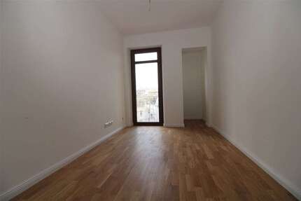 Wohnung Plauen Bahnhofsvorstadt - 4 Zimmer, 92 m&sup2;, 645&euro; | Angebot:26004427