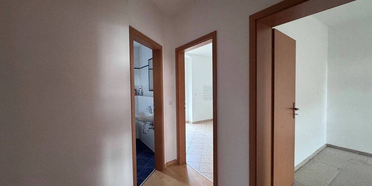 Etagenwohnung Plauen Stadtmitte - 2 Zimmer, 51 m&sup2;, 49.500&euro; | Angebot:26806488