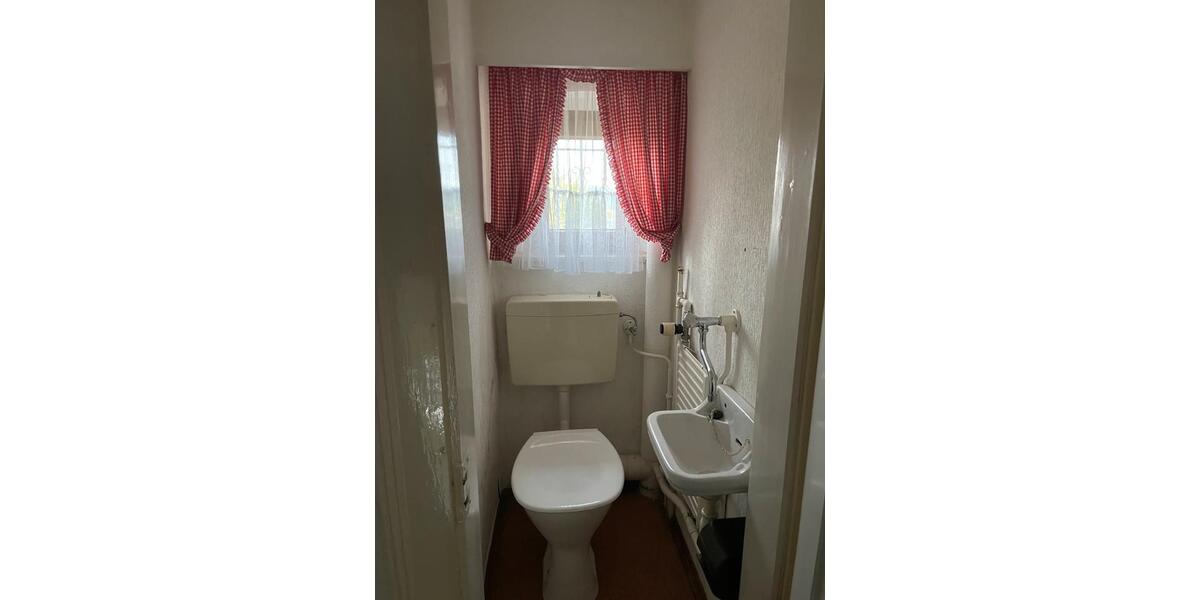 Doppelhaushälfte Markneukirchen - 6 Zimmer, 95 m&sup2;, 125.000&euro; | Angebot:25635484