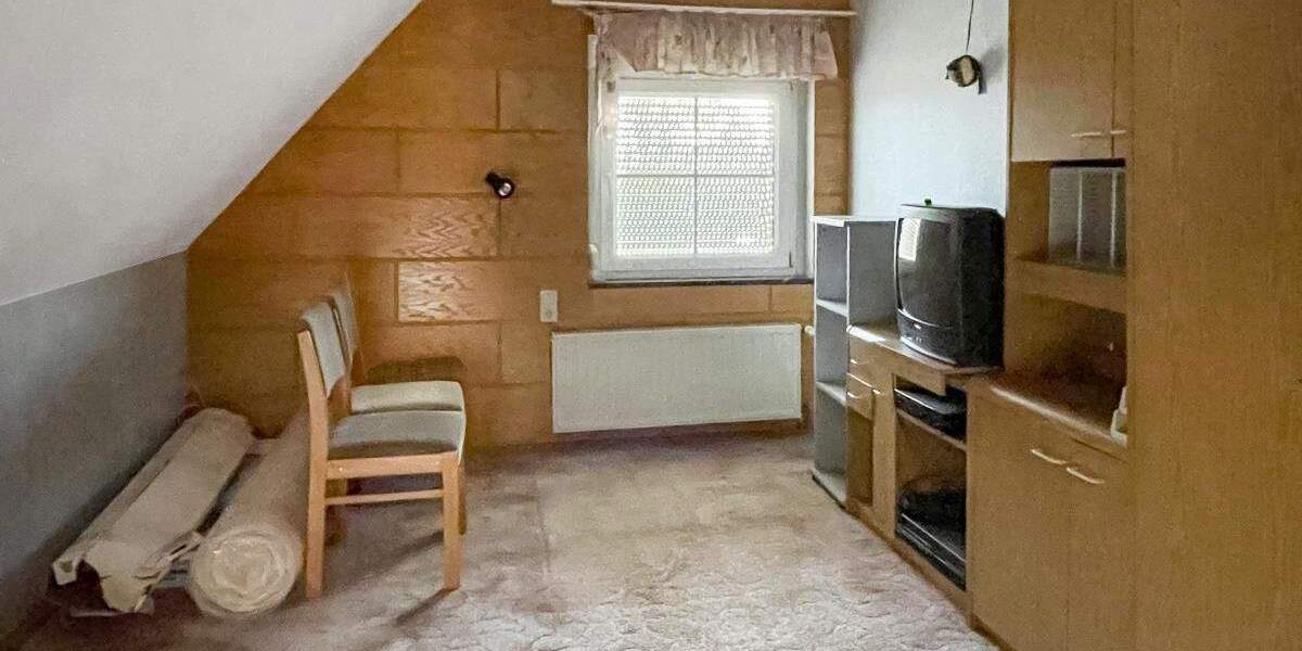 Einfamilienhaus Rosenthal am Rennsteig - 1 Zimmer, 158 m&sup2;, 179.900&euro; | Angebot:25700903