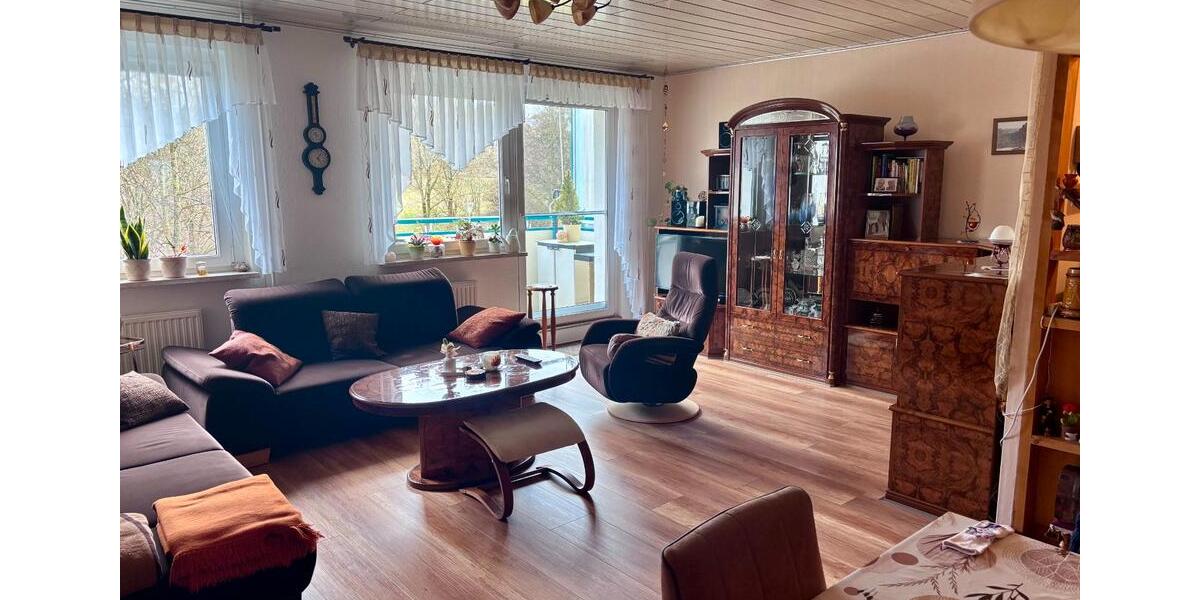 Etagenwohnung Plauen Alt Chrieschwitz - 3 Zimmer, 70 m&sup2;, 67.500&euro; | Angebot:26864391