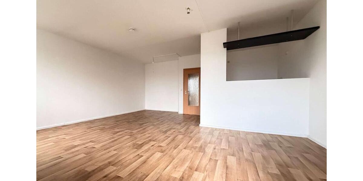 Etagenwohnung Plauen Alt Chrieschwitz - 3 Zimmer, 56 m&sup2;, 309&euro; | Angebot:25362068