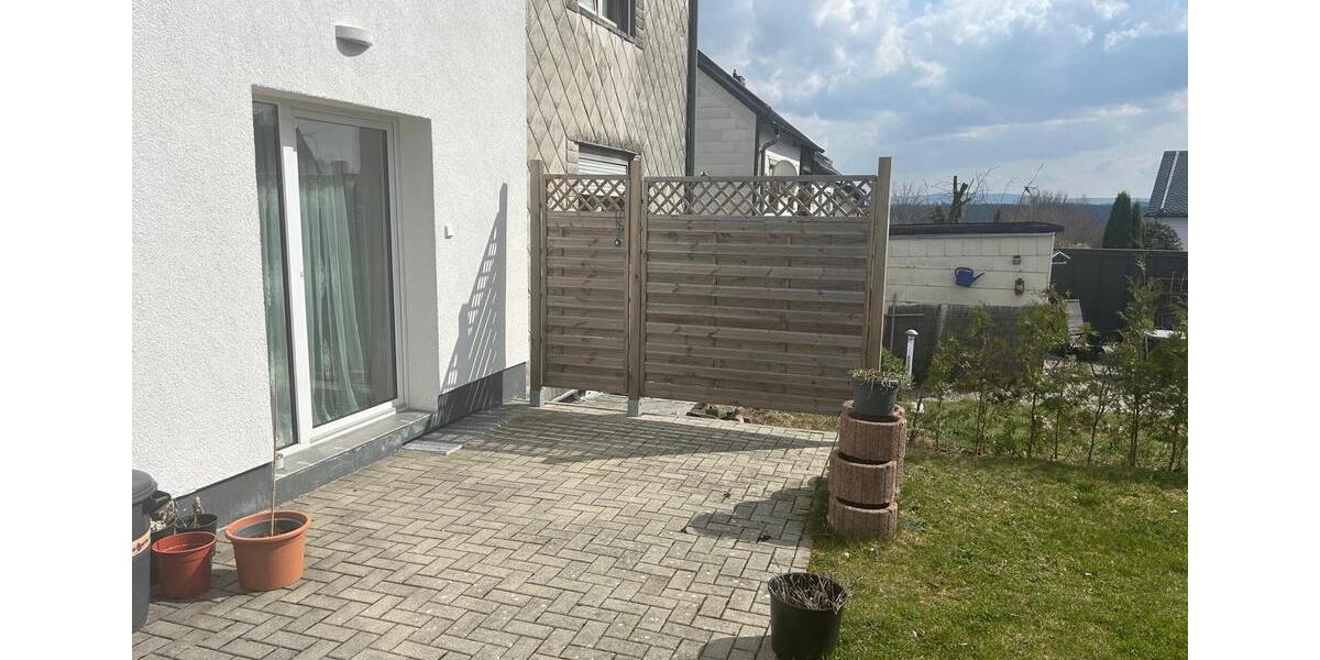 Doppelhaushälfte Helmbrechts - 4 Zimmer, 100 m&sup2;, 155.000&euro; | Angebot:26086442