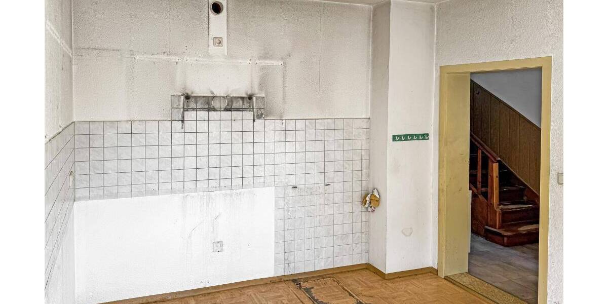 Doppelhaushälfte Rosenthal am Rennsteig - 4 Zimmer, 120 m&sup2;, 49.900&euro; | Angebot:25779276