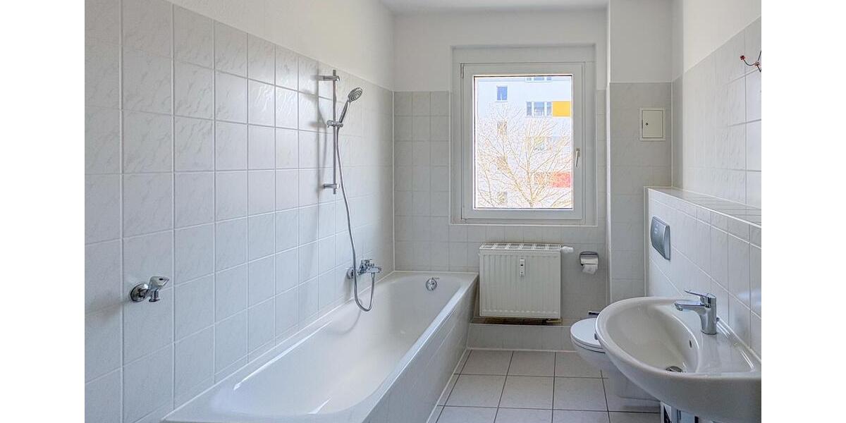 Etagenwohnung Plauen - 2 Zimmer, 57 m&sup2;, 269&euro; | Angebot:25379797