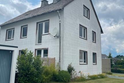 Haus Helmbrechts - 159.000&euro; | Angebot:26990988