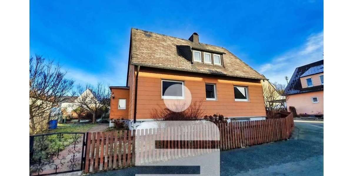 Einfamilienhaus Helmbrechts - 7 Zimmer, 120 m&sup2;, 149.000&euro; | Angebot:25196642