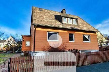 Haus Helmbrechts - 7 Zimmer, 120 m&sup2;, 149.000&euro; | Angebot:25196642