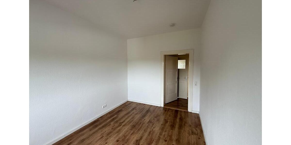 Etagenwohnung Plauen Alt Chrieschwitz - 2 Zimmer, 54 m&sup2;, 290&euro; | Angebot:22445556