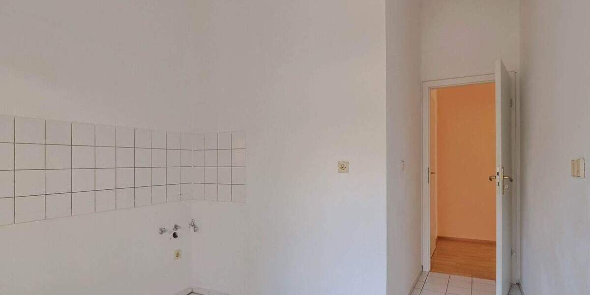 Etagenwohnung Plauen Stadtmitte - 3 Zimmer, 75 m&sup2;, 78.000&euro; | Angebot:25778787