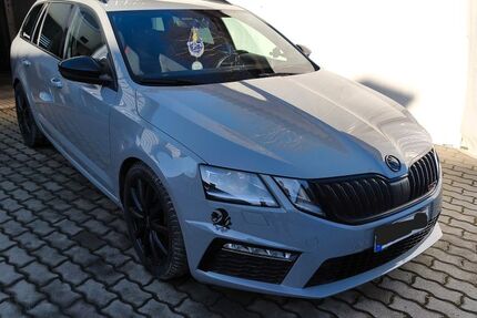 Skoda Octavia 123.000 km 17.600 &euro; Oelsnitz 08606
