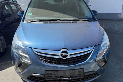 Opel Zafira 156.000 km 6.900 &euro; Münchberg 95213