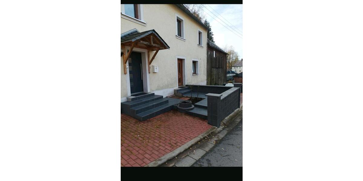 Einfamilienhaus Röslau - 8 Zimmer, 180 m&sup2;, 112.000&euro; | Angebot:23501563