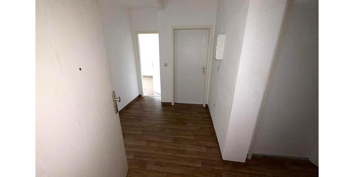 Etagenwohnung Plauen - 3 Zimmer, 78 m&sup2;, 506&euro; | Angebot:25303872