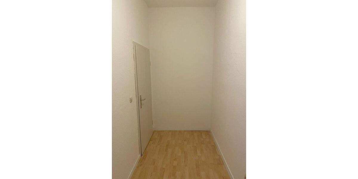 Etagenwohnung Plauen Bahnhofsvorstadt - 2 Zimmer, 48 m&sup2;, 216&euro; | Angebot:8859904