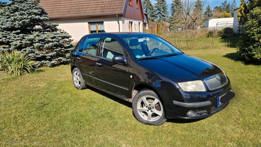 Skoda Fabia 143.000 km 2.500 &euro; Jößnitz 08547