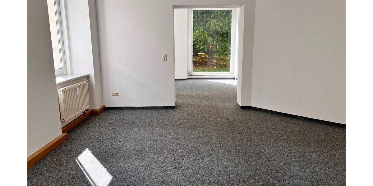 Gewerbeobjekt Plauen Haselbrunn - 2 Zimmer, 55 m&sup2;, 275&euro; | Angebot:25776819