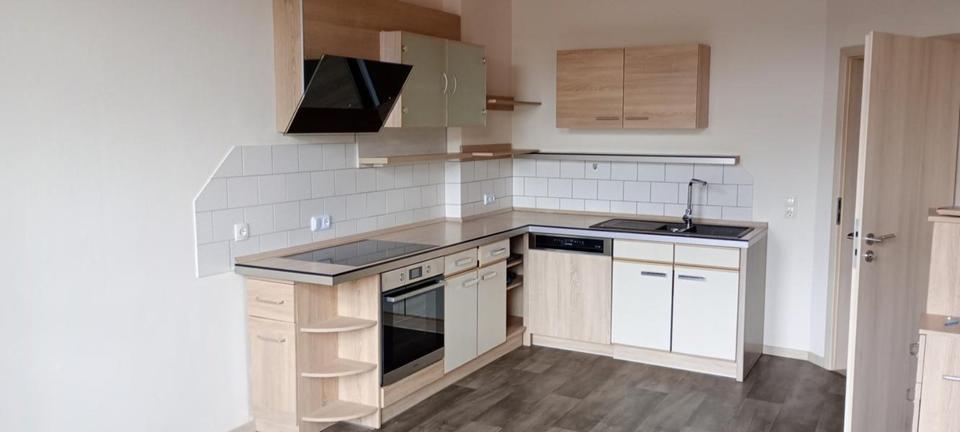 Etagenwohnung Hof Altstadt - 3 Zimmer, 90 m&sup2;, 700&euro; | Angebot:25572138