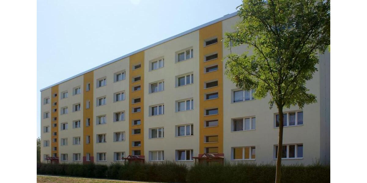 Etagenwohnung Plauen Altstadt - 3 Zimmer, 68 m&sup2;, 332&euro; | Angebot:25307855