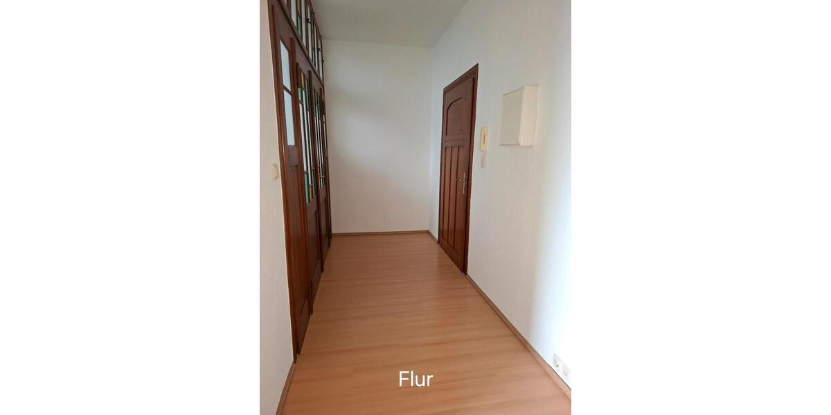 Etagenwohnung Markneukirchen - 4 Zimmer, 80 m&sup2;, 400&euro; | Angebot:25125733