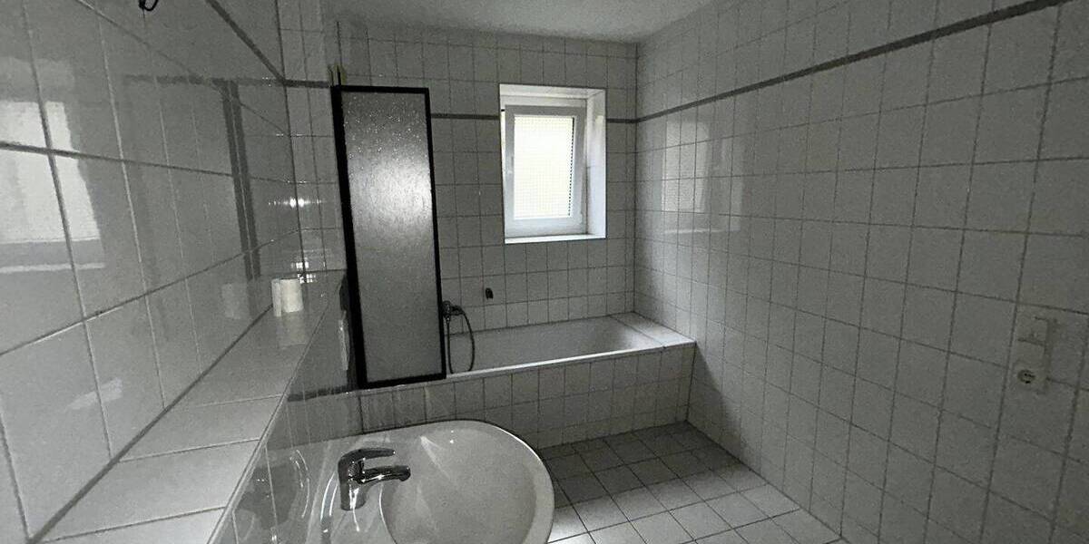 Etagenwohnung Plauen Südvorstadt - 2 Zimmer, 50 m&sup2;, 41.000&euro; | Angebot:25707408