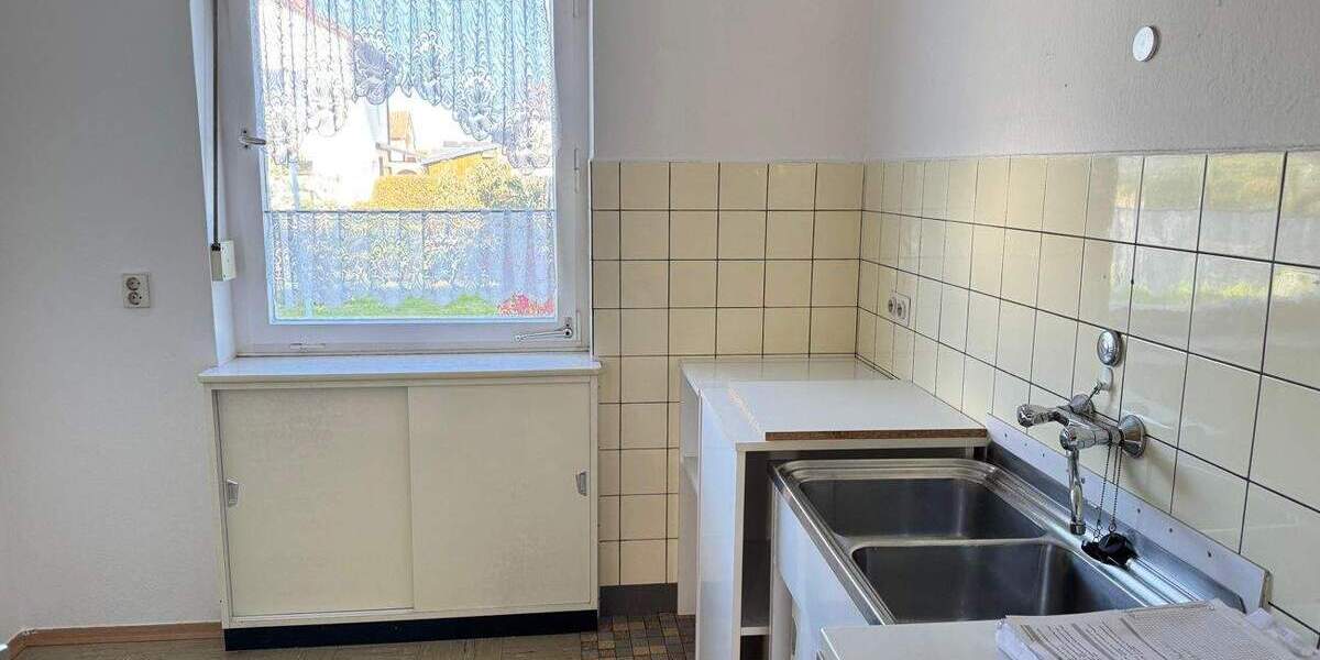 Mehrfamilienhaus, Wohnhaus Schwarzenbach an der Saale Schwarzenbach a d Saale - 6 Zimmer, 138 m&sup2;, 198.000&euro; | Angebot:25672398