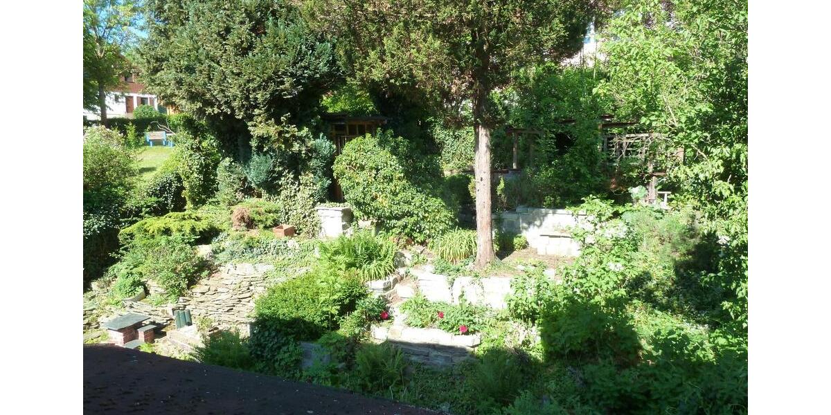 Doppelhaushälfte Bad Lobenstein - 7 Zimmer, 130 m&sup2;, 200.000&euro; | Angebot:26838229