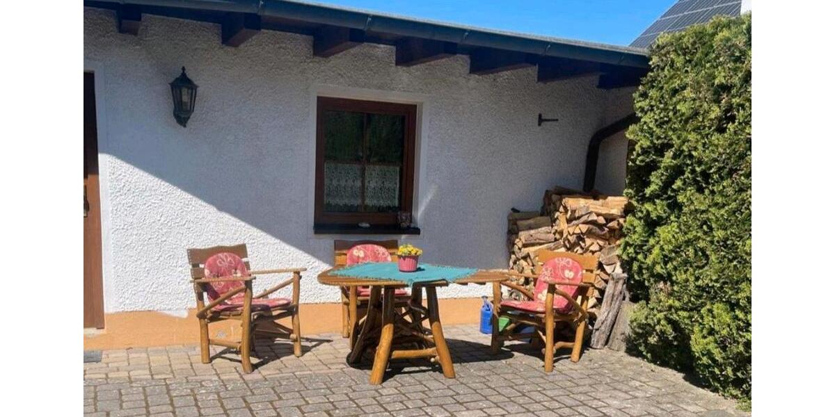 Einfamilienhaus Selbitz - 6 Zimmer, 197 m&sup2;, 399.000&euro; | Angebot:25381328