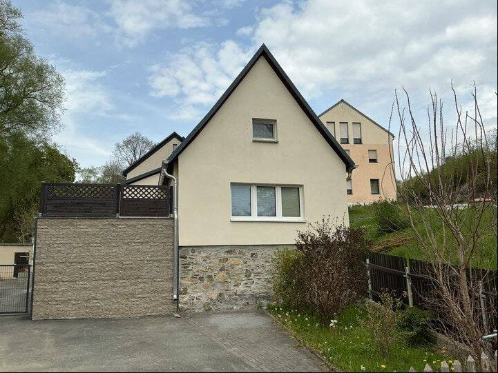 Einfamilienhaus Oelsnitz - 4 Zimmer, 90 m&sup2;, 165.000&euro; | Angebot:26862459