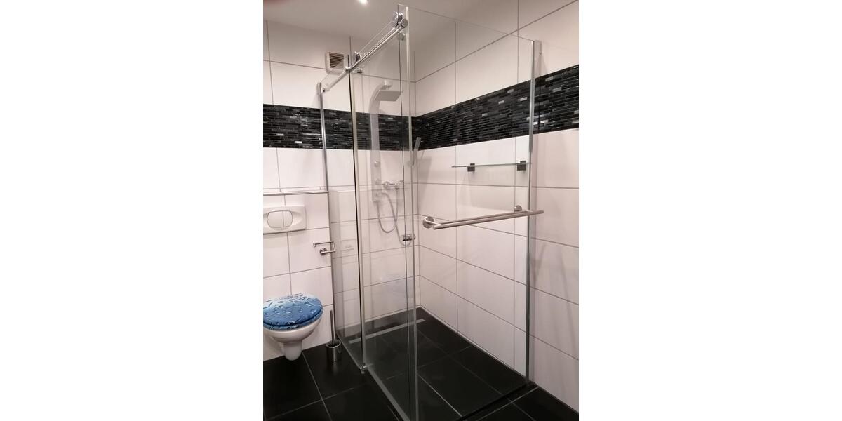 Erdgeschoßwohnung Münchberg - 3 Zimmer, 65 m&sup2;, 120.000&euro; | Angebot:26984124