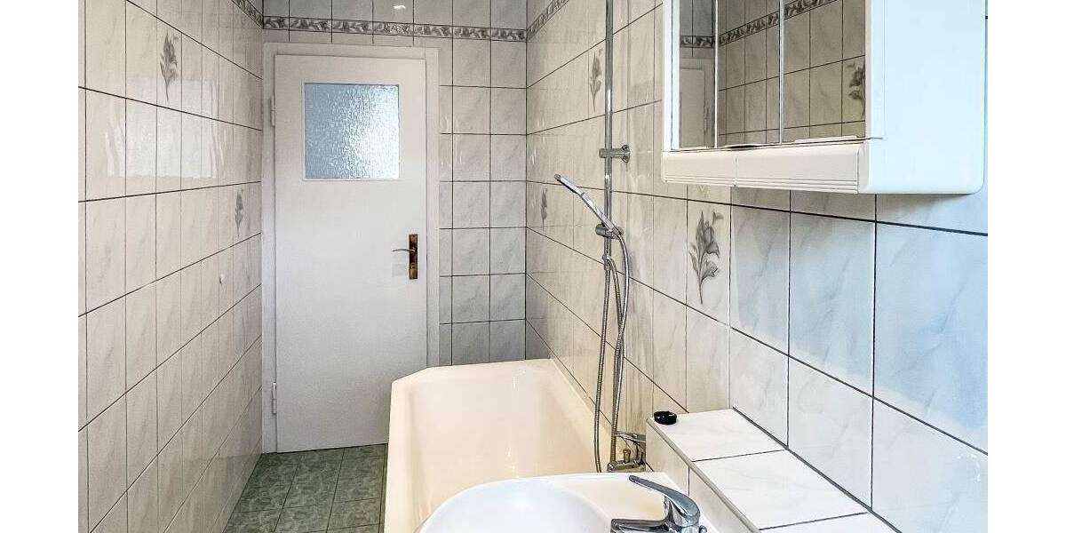 Etagenwohnung Rosenthal am Rennsteig - 3 Zimmer, 59 m&sup2;, 355&euro; | Angebot:25916220