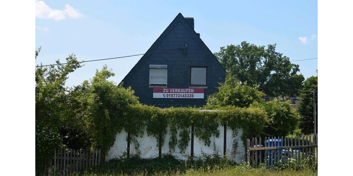Doppelhaushälfte Rosenthal am Rennsteig - 4 Zimmer, 80 m&sup2;, 57.000&euro; | Angebot:26955274