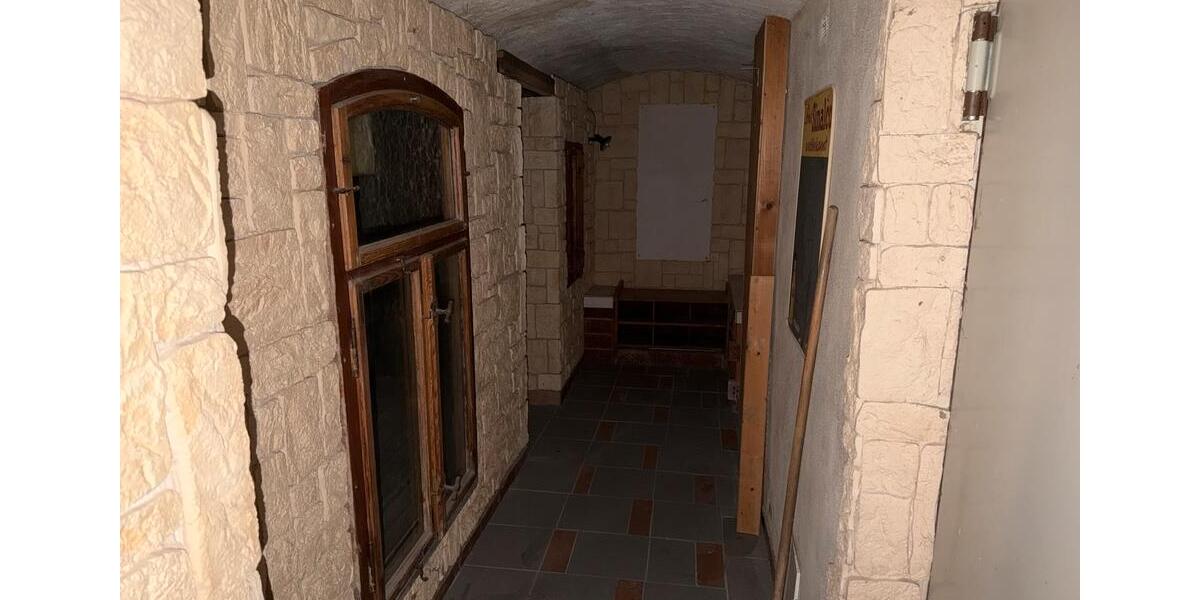 Einfamilienhaus Bad Lobenstein - 7 Zimmer, 130 m&sup2;, 259.000&euro; | Angebot:26905361