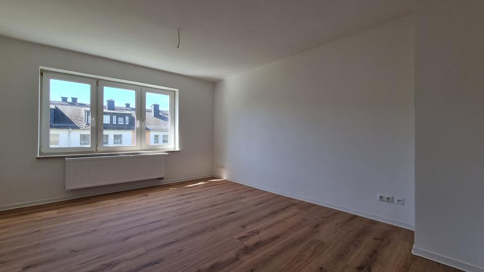 Etagenwohnung Schleiz - 2 Zimmer, 58 m&sup2;, 460&euro; | Angebot:25975043