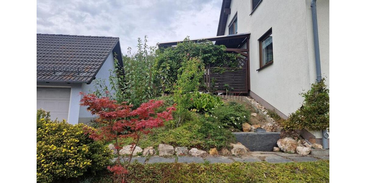 Etagenwohnung Gefell - 6 Zimmer, 180 m&sup2;, 390&euro; | Angebot:26020431