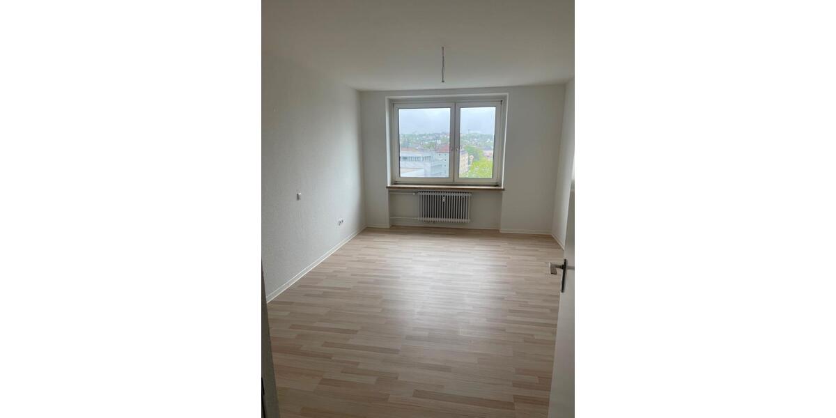 Etagenwohnung Hof Christiansreuth - 3 Zimmer, 81 m&sup2;, 500&euro; | Angebot:26491314