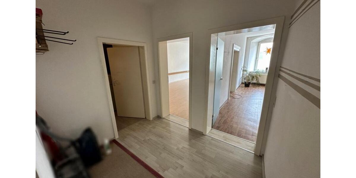 Etagenwohnung Hof Altstadt - 3.5 Zimmer, 100 m&sup2;, 690&euro; | Angebot:26279406