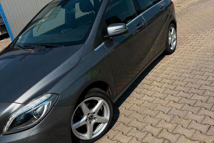 Mercedes-Benz B 200 150.000 km 11.800 &euro; Marktleugast 95352