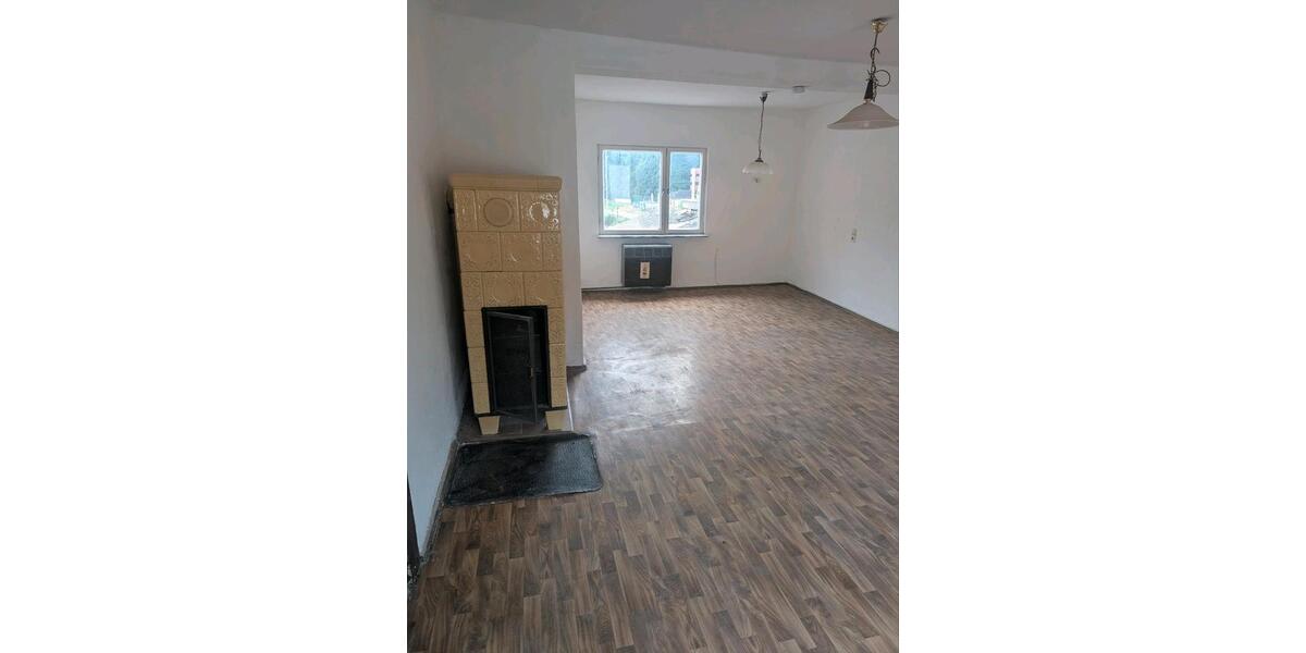 Mehrfamilienhaus, Wohnhaus Schleiz - 8 Zimmer, 150 m&sup2;, 60.000&euro; | Angebot:27077350
